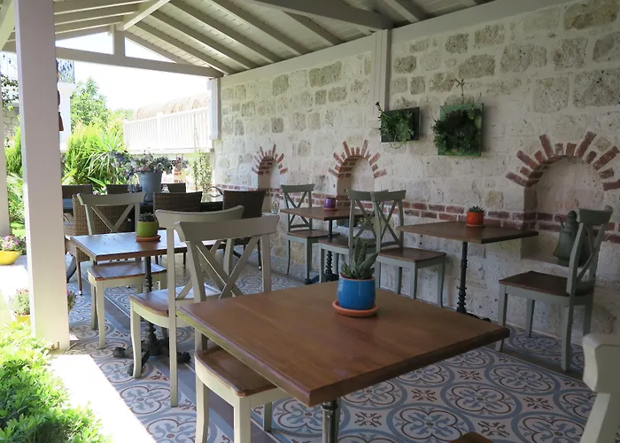 Bramasole Hotel 3*