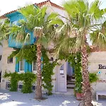 Bramasole 3*