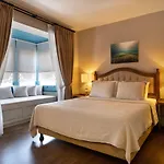 Bramasole Hotell 3*