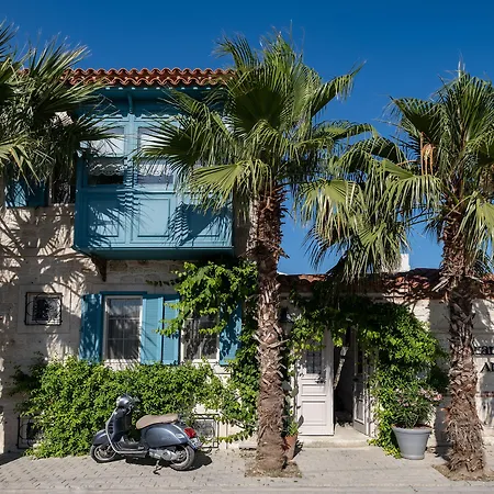 מלון Bramasole 3*